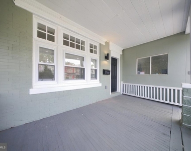 5104 Warrington Avenue - Photo Thumbnail 2