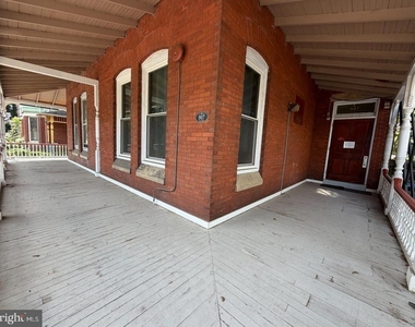 905 Swede Street - Photo Thumbnail 1