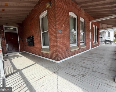 905 Swede Street - Photo Thumbnail 3