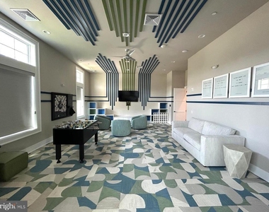 328 Cora Bergen - Photo Thumbnail 5