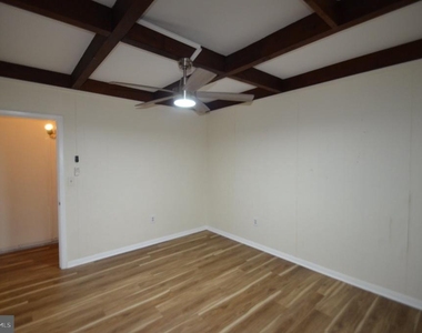 181 Cranbury Road - Photo Thumbnail 8