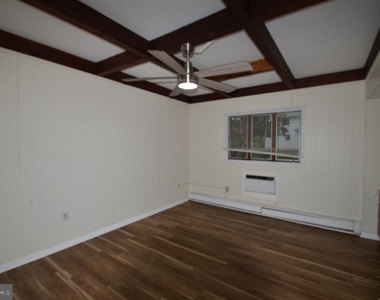181 Cranbury Road - Photo Thumbnail 7