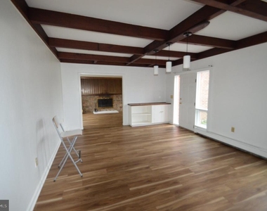 181 Cranbury Road - Photo Thumbnail 13