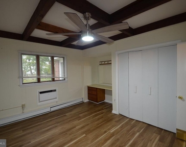 181 Cranbury Road - Photo Thumbnail 9