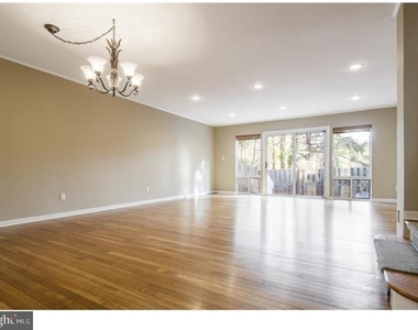 17 Gordon Way - Photo Thumbnail 6