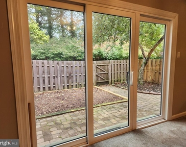 51 Woodmont Drive - Photo Thumbnail 2