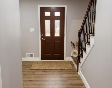53 N Post Road - Photo Thumbnail 1
