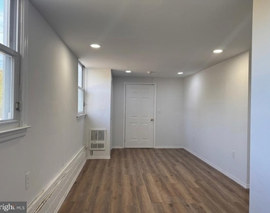 53 N Post Road - Photo Thumbnail 35