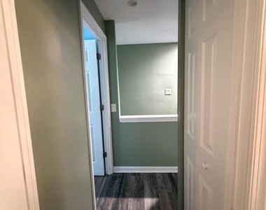 203 Bromley Estate - Photo Thumbnail 18