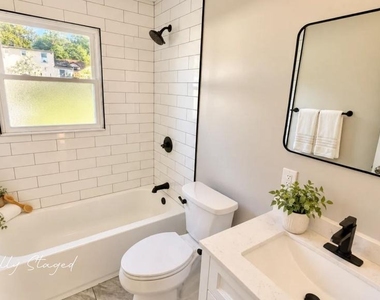 1405 Griffith Avenue - Photo Thumbnail 13