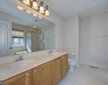 33 Weaver Drive - Photo Thumbnail 22