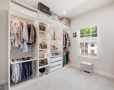 8805 Sybil Lane - Photo Thumbnail 25