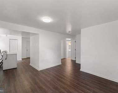 1204 Indo Place - Photo Thumbnail 3
