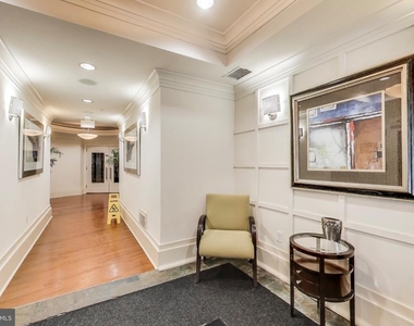 8 Granite Place - Photo Thumbnail 1