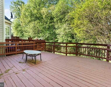 19066 Sawyer Terrace - Photo Thumbnail 9