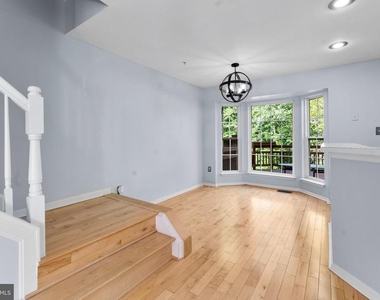 19066 Sawyer Terrace - Photo Thumbnail 6