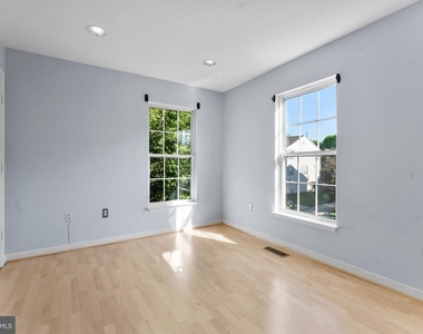 19066 Sawyer Terrace - Photo Thumbnail 11