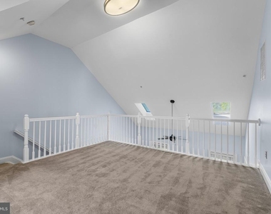 19066 Sawyer Terrace - Photo Thumbnail 23