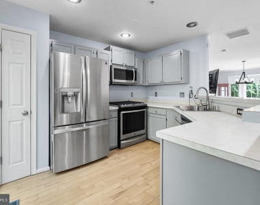 19066 Sawyer Terrace - Photo Thumbnail 7
