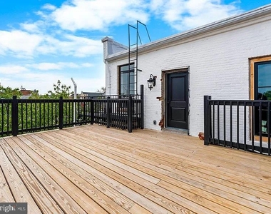 1100 W Lafayette Avenue - Photo Thumbnail 15