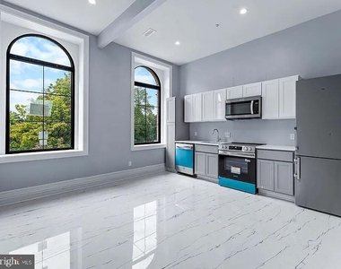 1100 W Lafayette Avenue - Photo Thumbnail 7