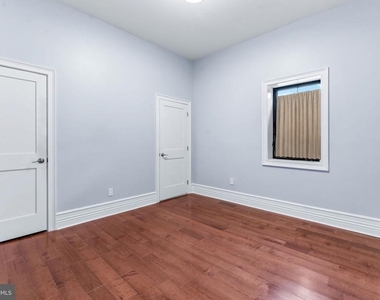 1100 W Lafayette Avenue - Photo Thumbnail 8
