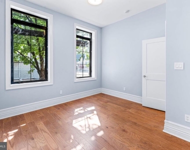 1100 W Lafayette Avenue - Photo Thumbnail 9