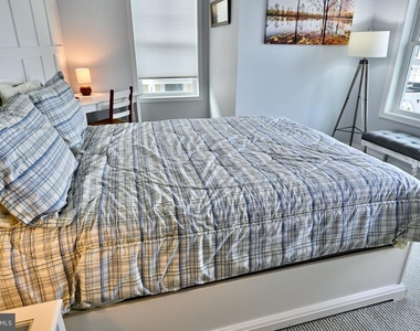 19059 Charlottetown Way - Photo Thumbnail 4