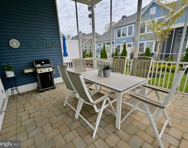 19059 Charlottetown Way - Photo Thumbnail 17