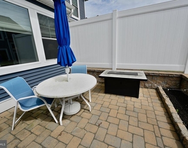19059 Charlottetown Way - Photo Thumbnail 15