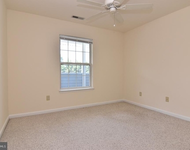 3500 Sanibel Circle - Photo Thumbnail 13
