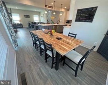 1739 Mel Lane - Photo Thumbnail 12