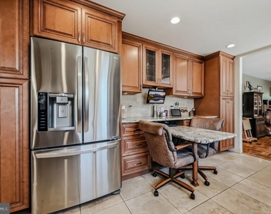 10 Beech Avenue - Photo Thumbnail 14