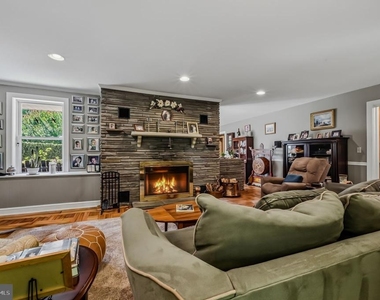 10 Beech Avenue - Photo Thumbnail 8