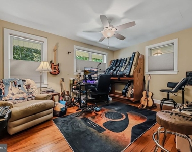 10 Beech Avenue - Photo Thumbnail 25