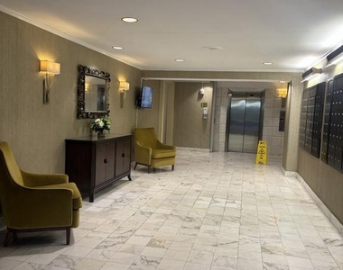 4201 Cathedral Avenue Nw - Photo Thumbnail 2