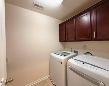132 Concordia Woods Drive - Photo Thumbnail 23