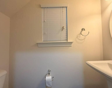 132 Concordia Woods Drive - Photo Thumbnail 11