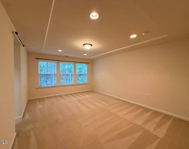 132 Concordia Woods Drive - Photo Thumbnail 13
