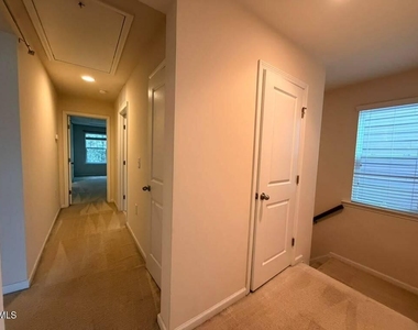 132 Concordia Woods Drive - Photo Thumbnail 12