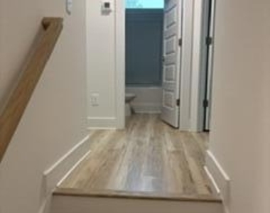 204 E Mill Street - Photo Thumbnail 9