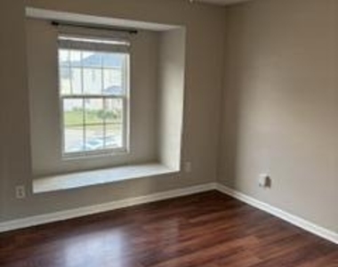3452 Mackinac Island Lane - Photo Thumbnail 16