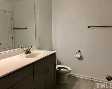 918 Lippincott Road - Photo Thumbnail 16