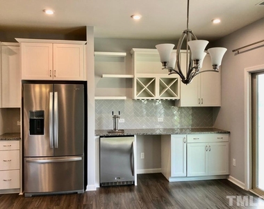 918 Lippincott Road - Photo Thumbnail 3