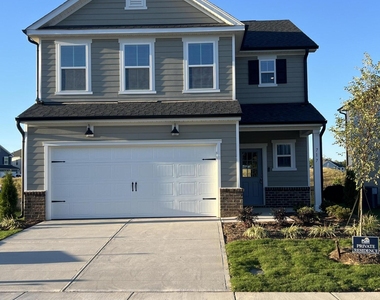 717 Branthurst - Photo Thumbnail 1