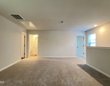 717 Branthurst - Photo Thumbnail 16