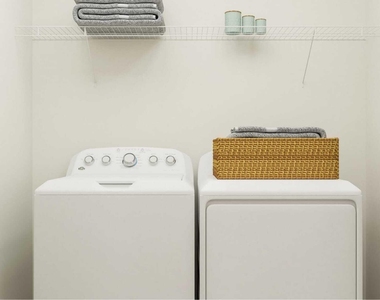 5011 Tura Street - Photo Thumbnail 5