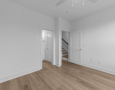 710 W North Street - Photo Thumbnail 22