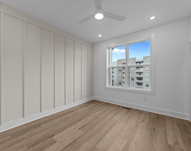 710 W North Street - Photo Thumbnail 25