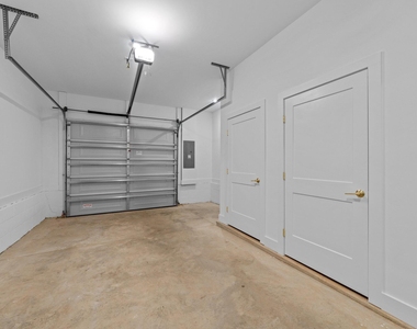 710 W North Street - Photo Thumbnail 29